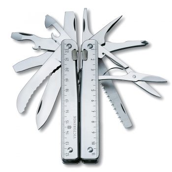 multiherramienta victorinox swisstool rs